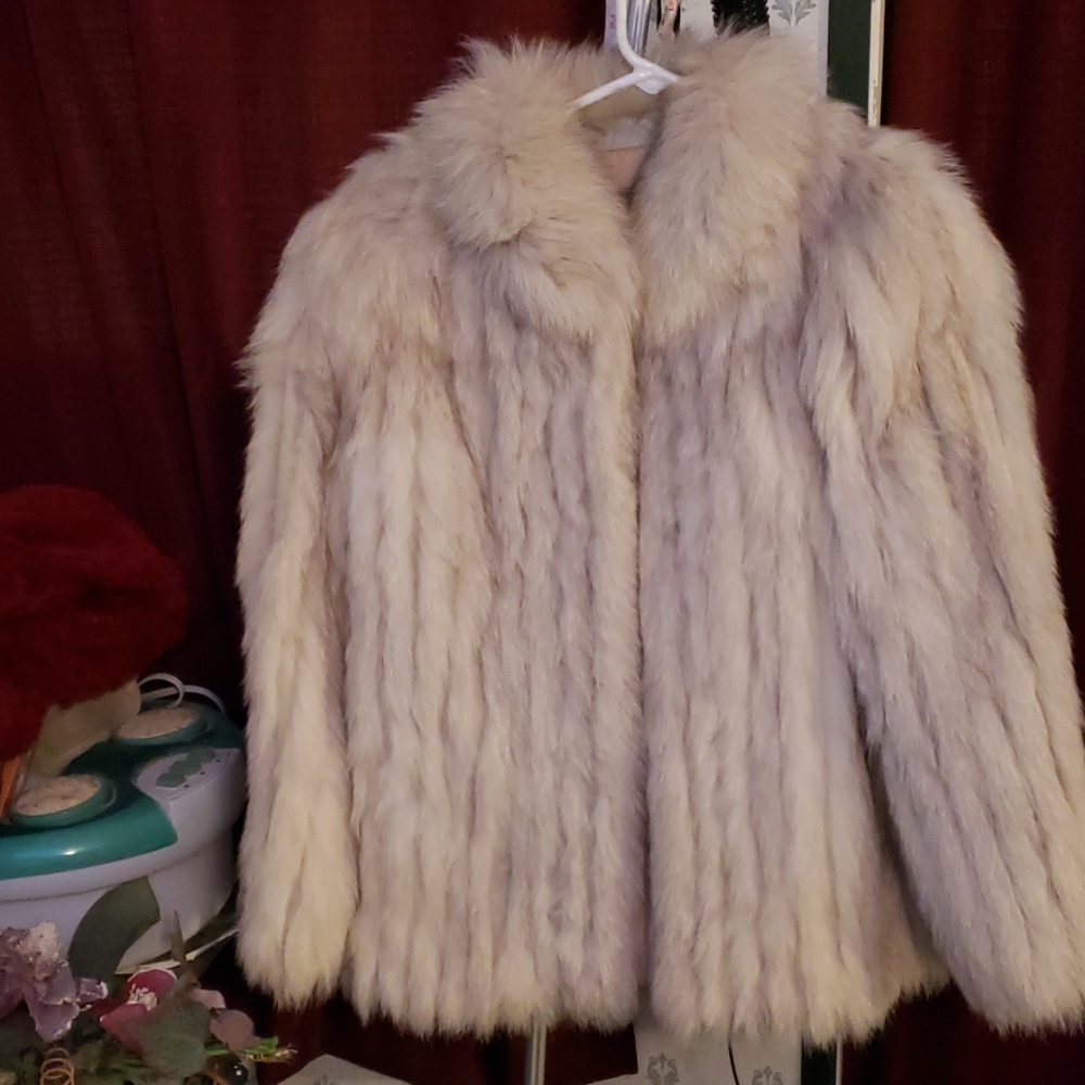 Saga fox fur